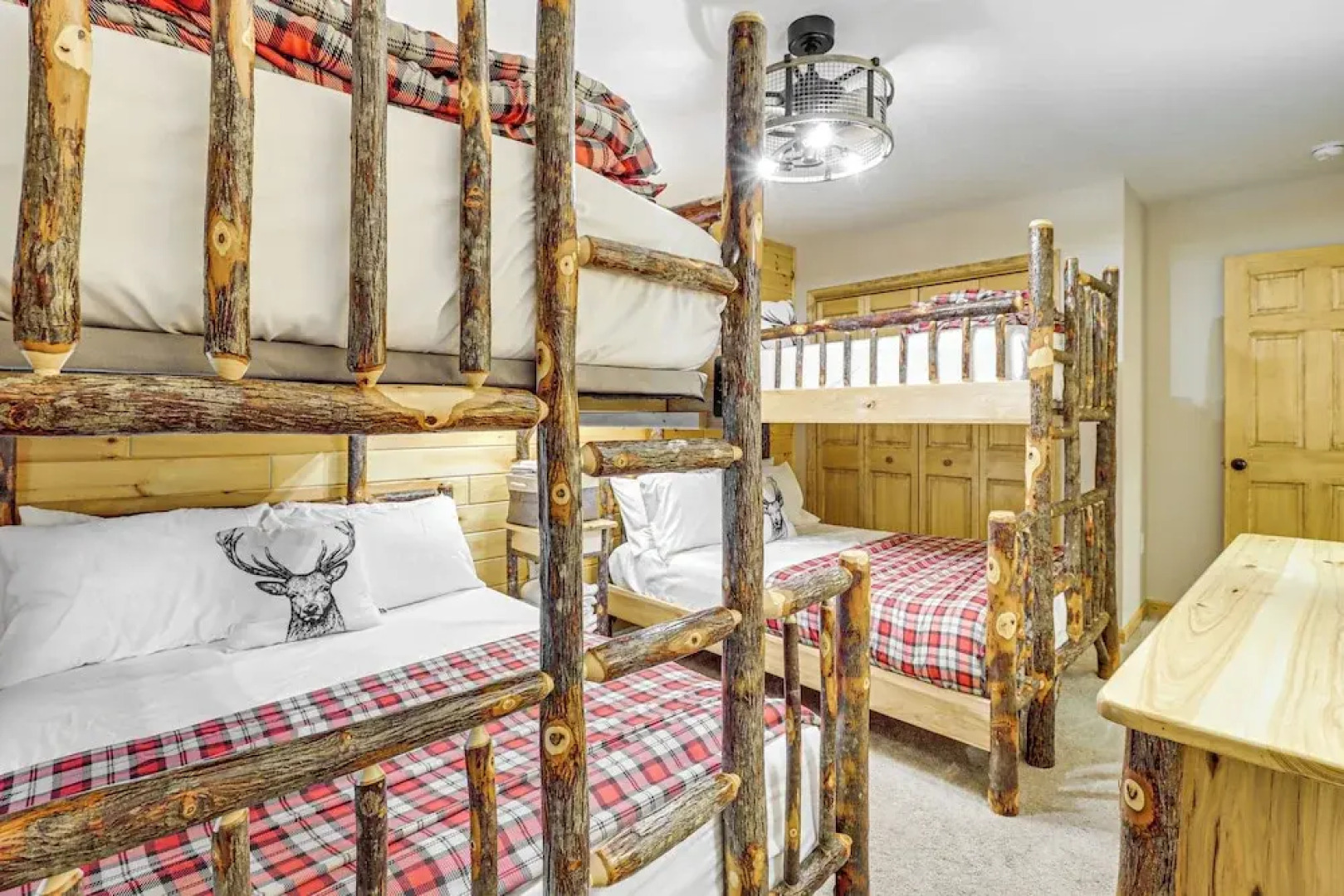 Forest Views & Hot Tub: Poconos Cozy Cabin