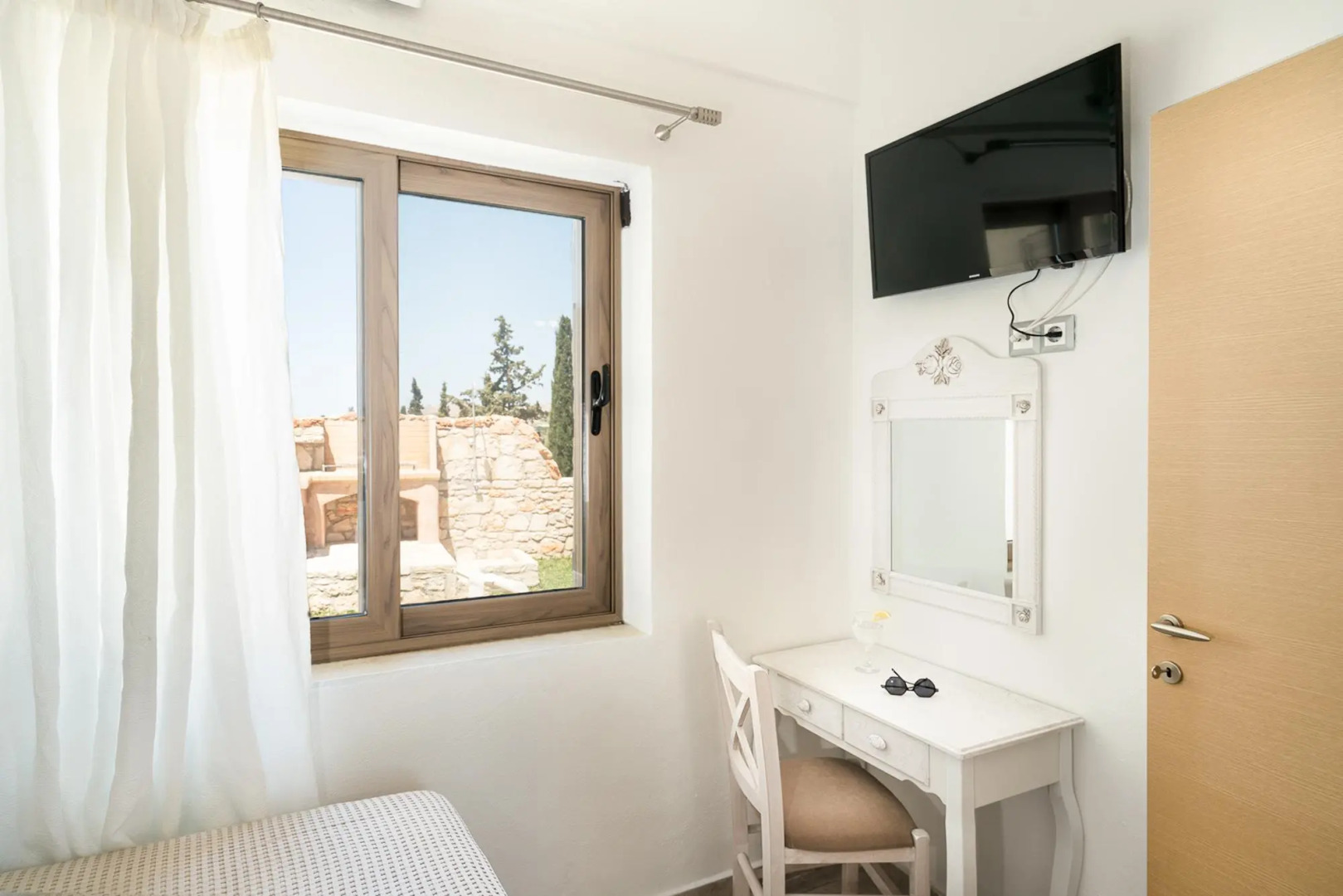 Stefania Villa Dio in Roumeli