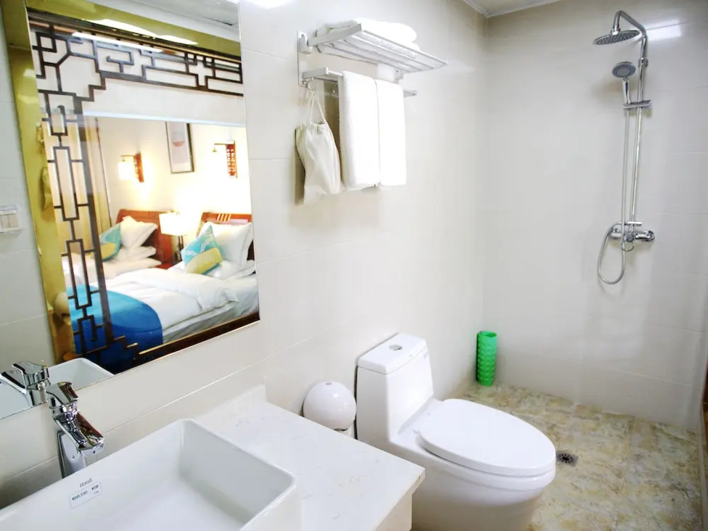 Dali Jianchuan Shaxi Gumo garden inn