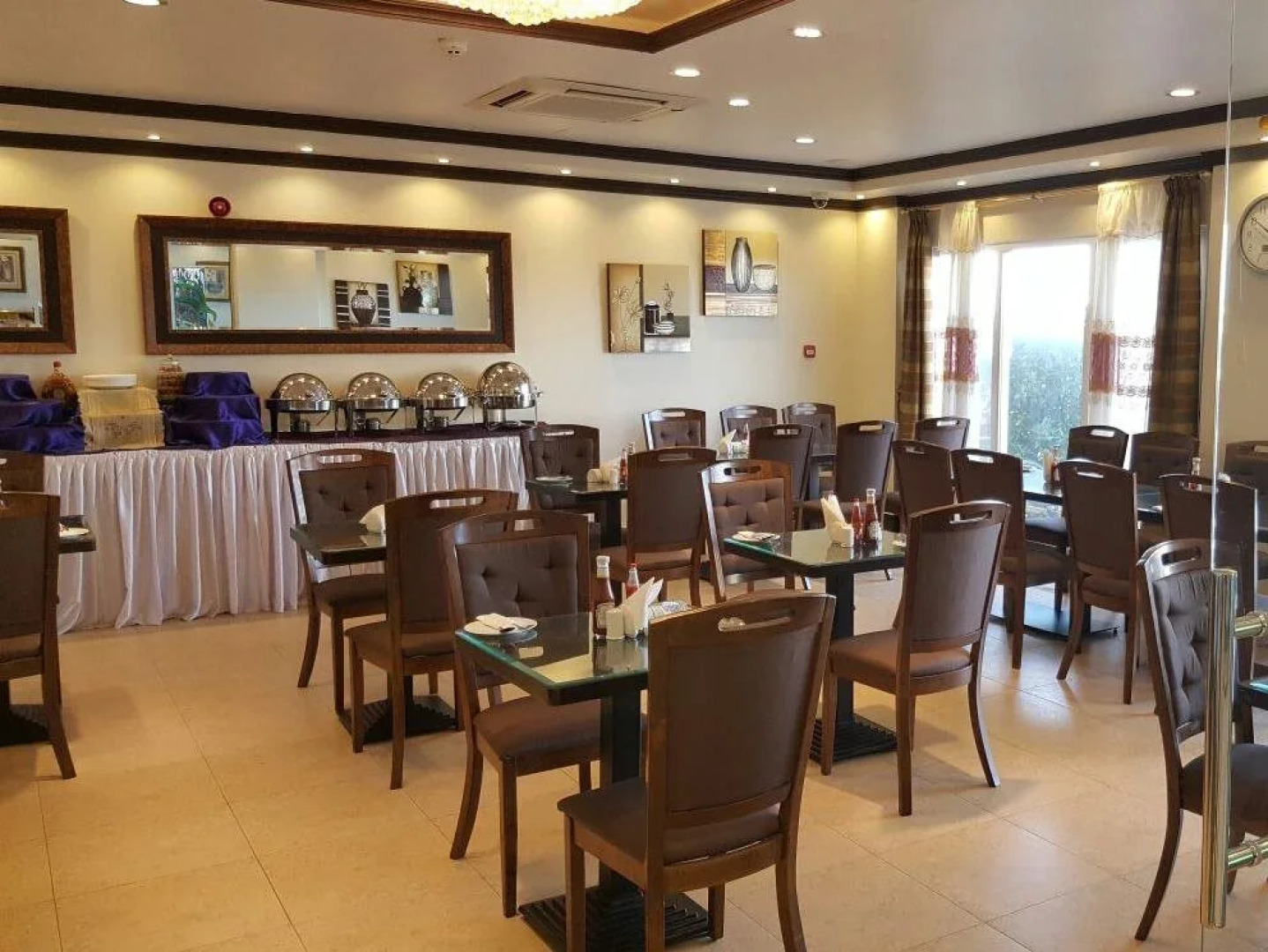 Al Thuriah Hotel Apartment