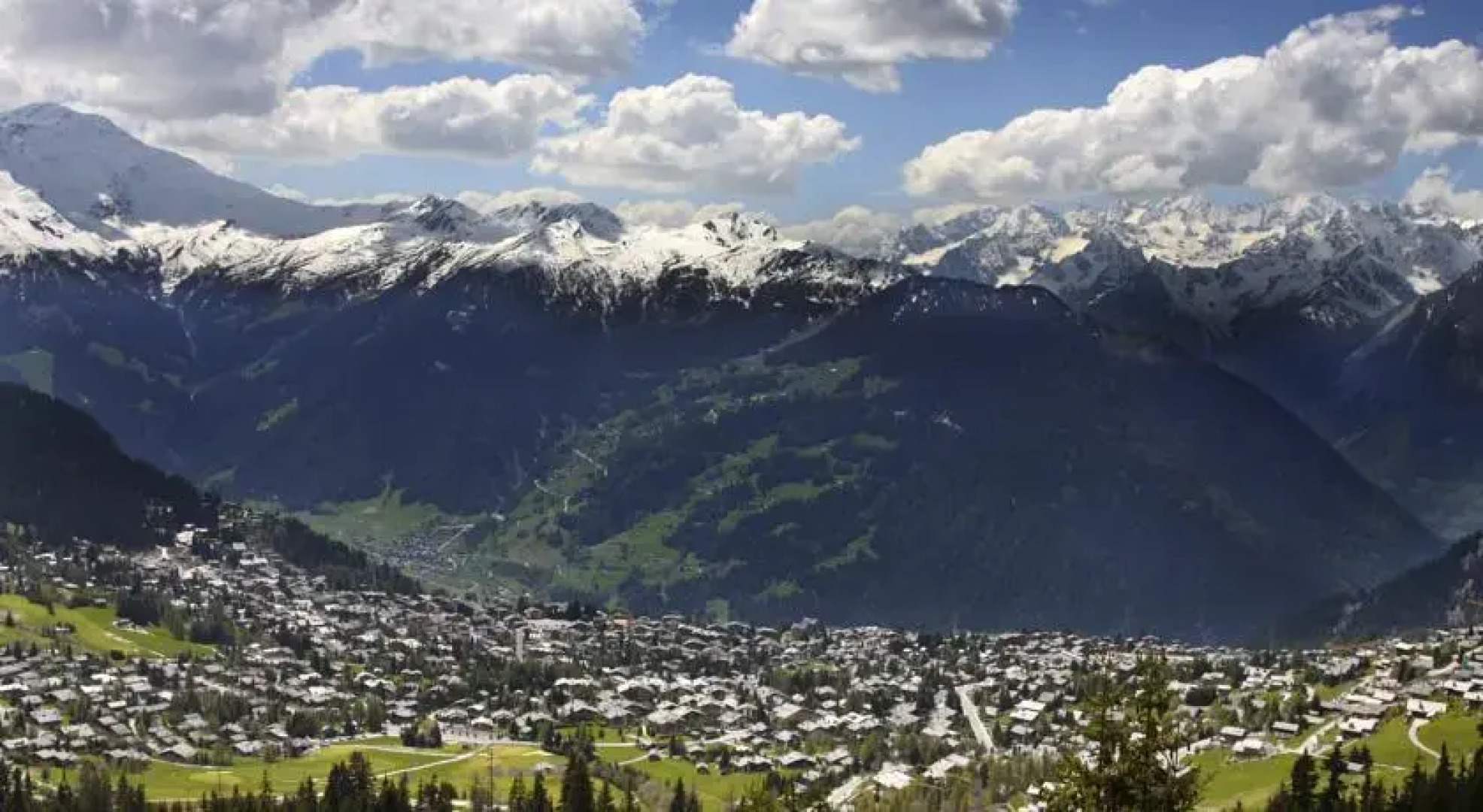 Two-bedroom Apartment Les Fougères
