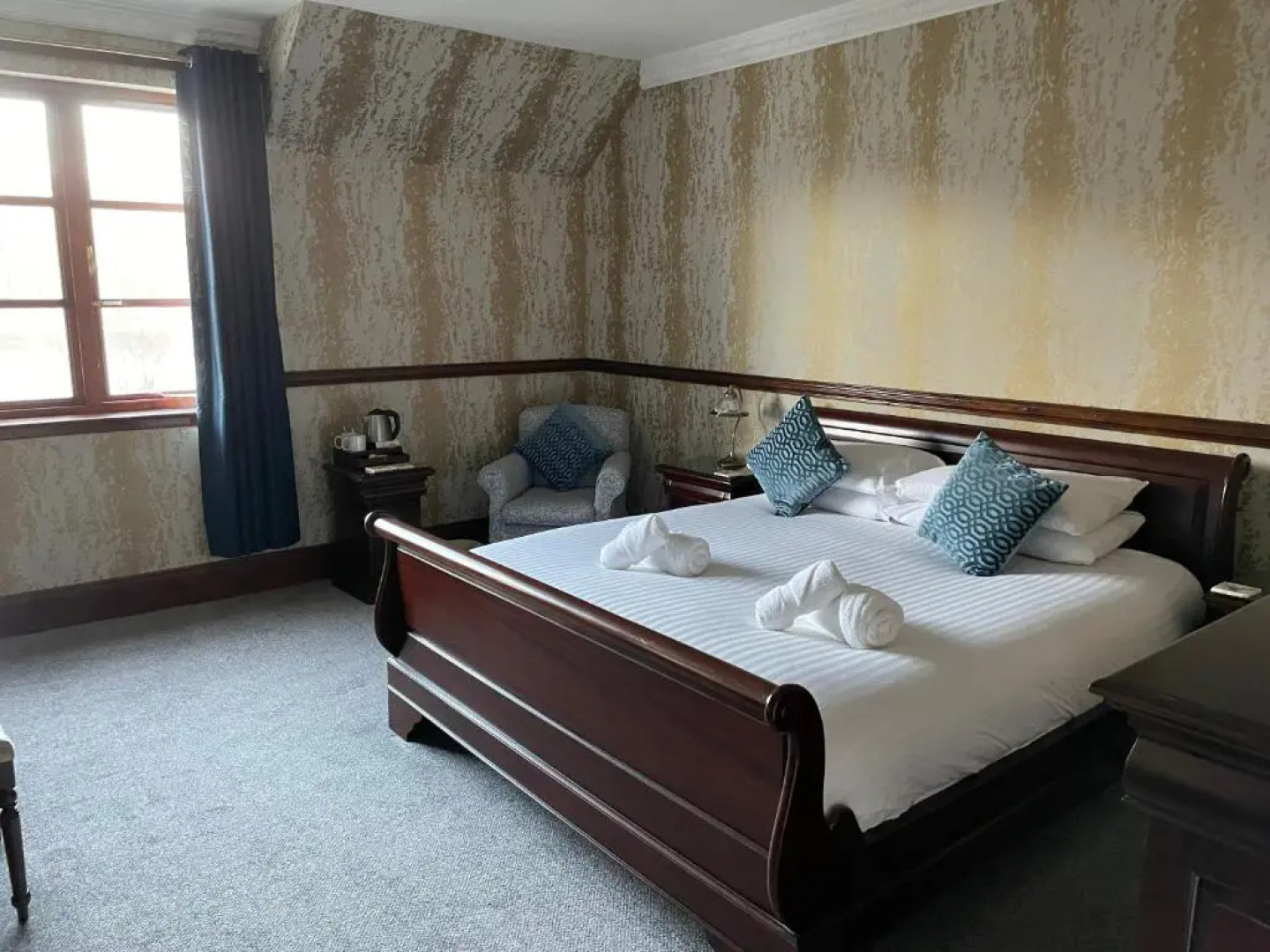 Craigdarroch Hotel