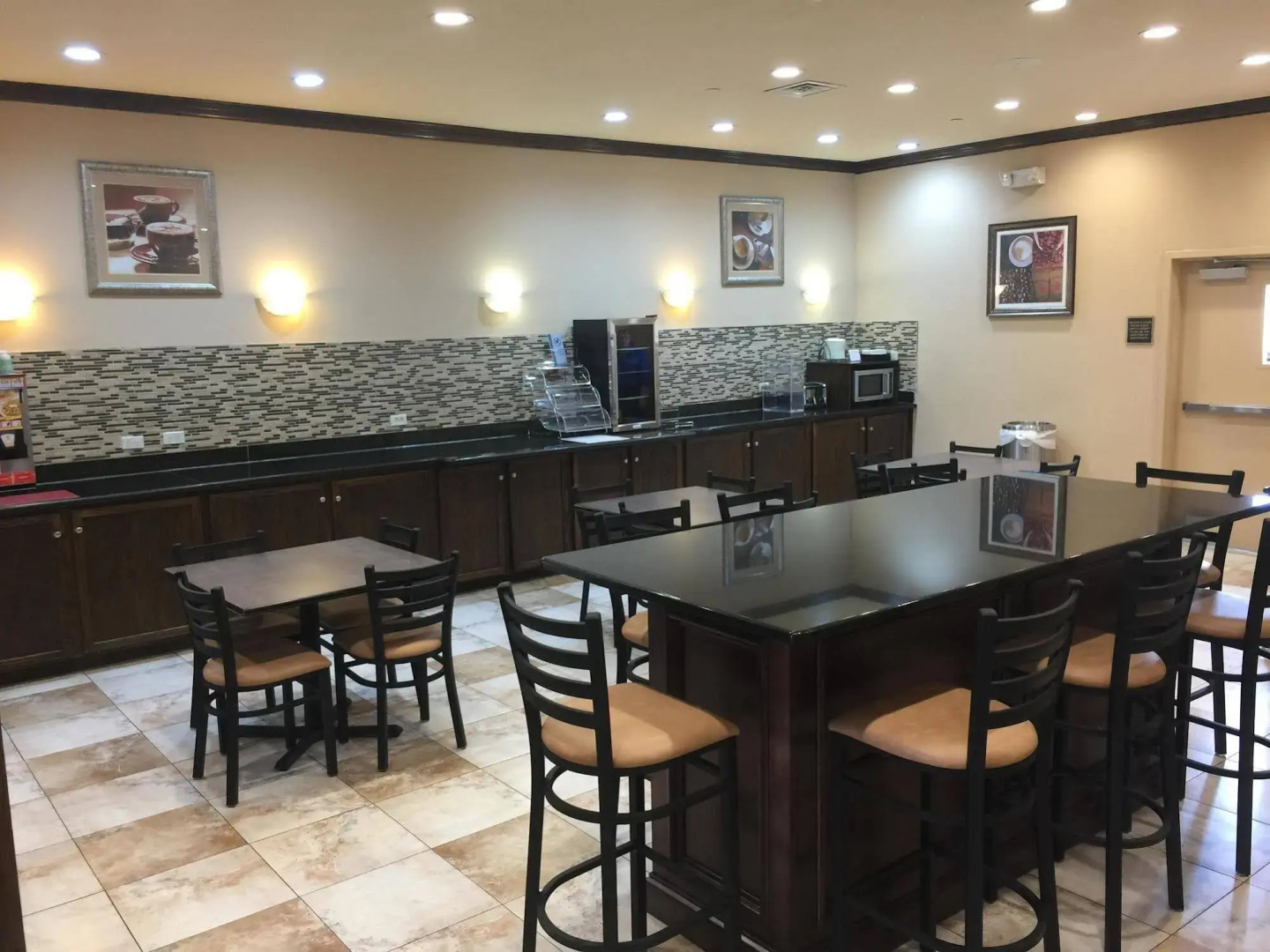 Best Western Red River Inn & Suites