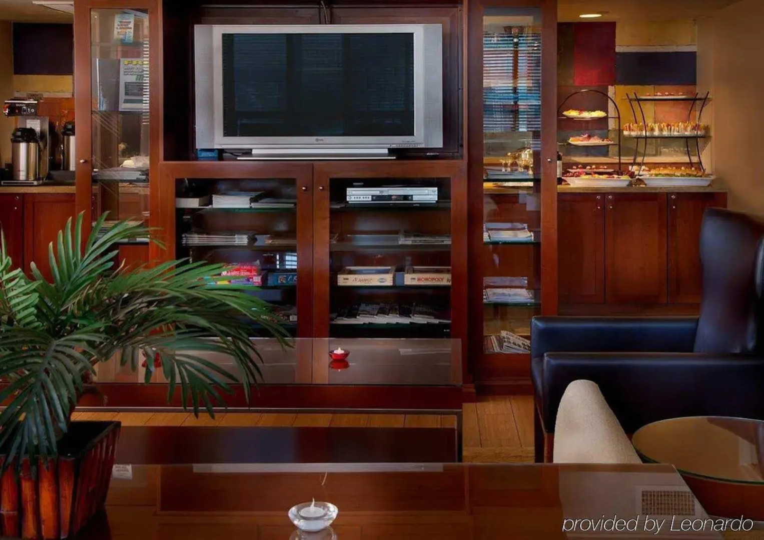 The Marquette Hotel, Curio Collection by Hilton