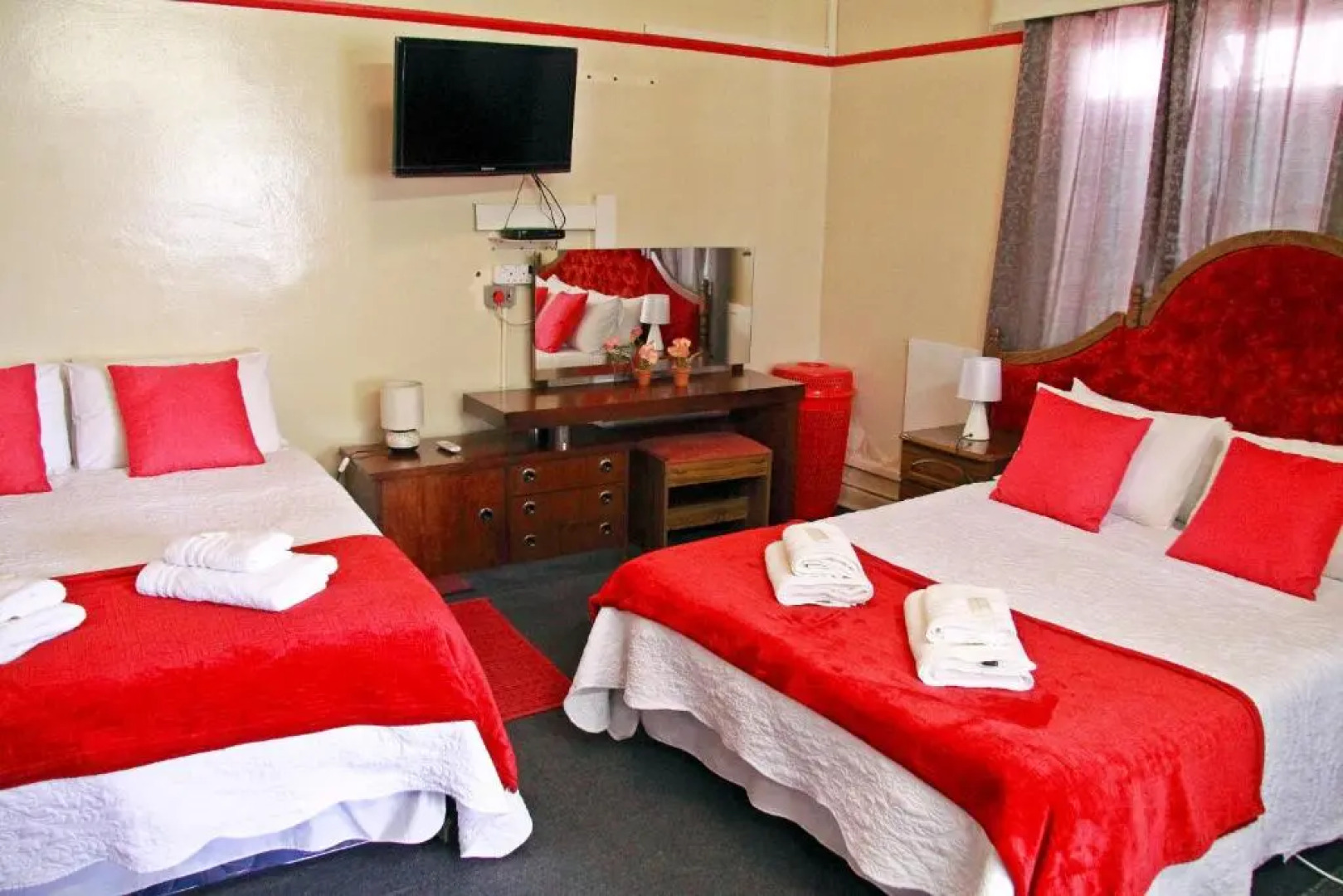 Kaniklani Guest Apartments