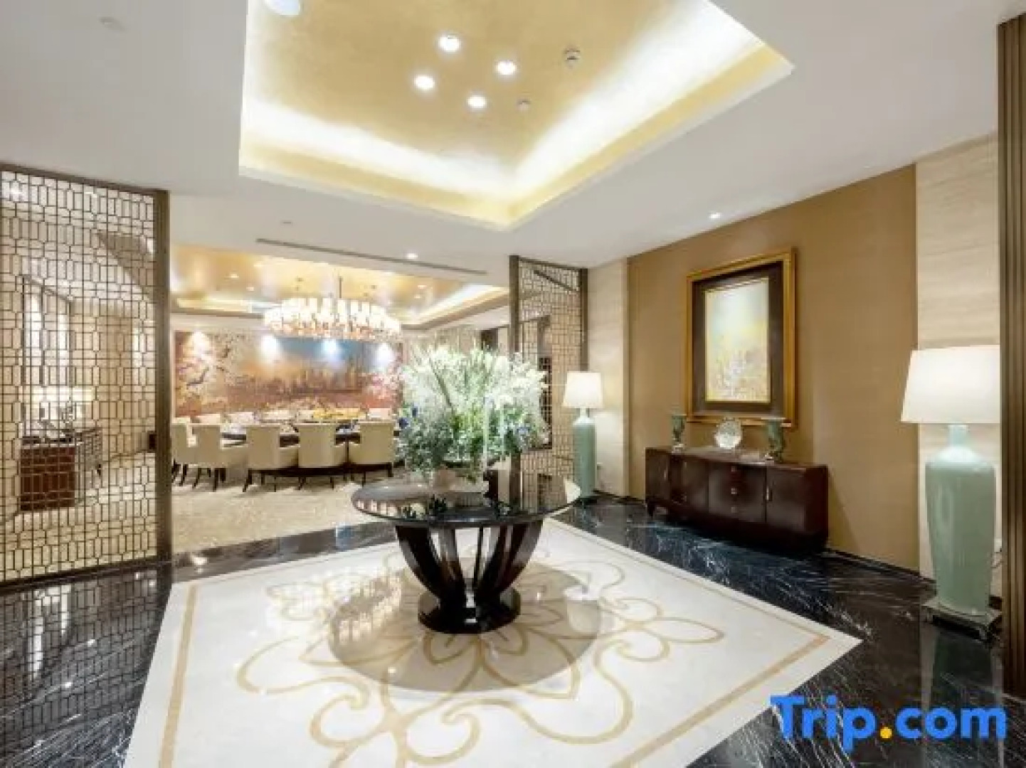 Yue Xing Jinjiang International Hotel