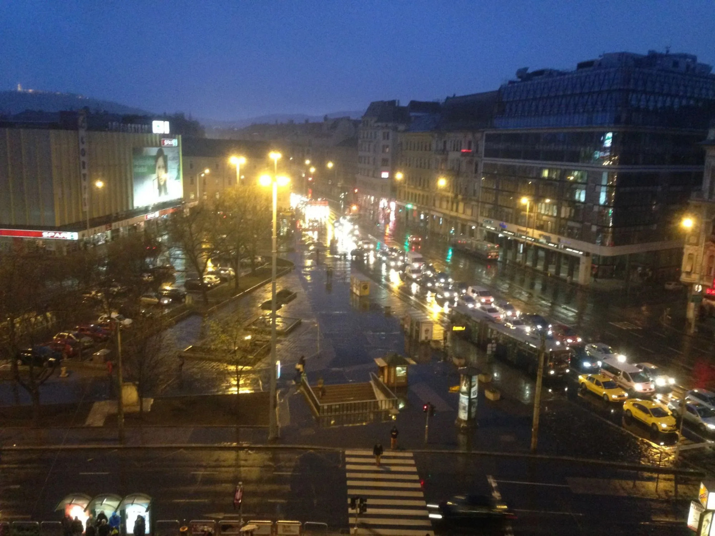 Europa Centerpoint Guesthouse