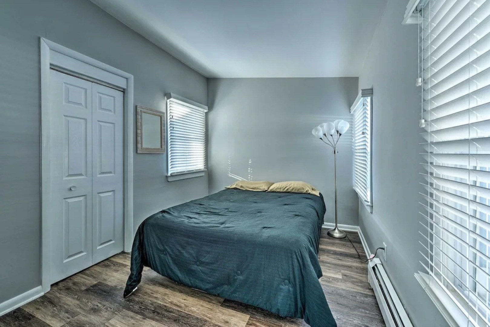 Gulf Coast Cottage - Walk to Beach & Boardwalk!