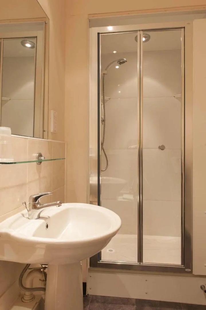 Wheatsheaf, Baslow by Marston's Inns