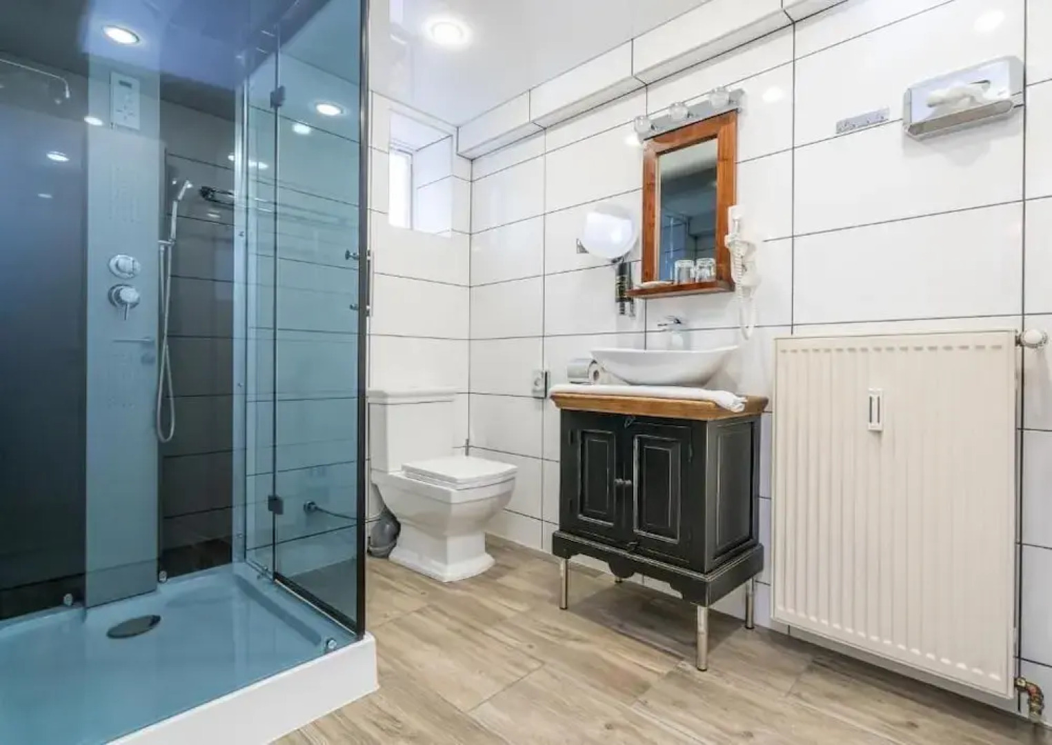 RISA Hotel Village - Engel & Kreuz