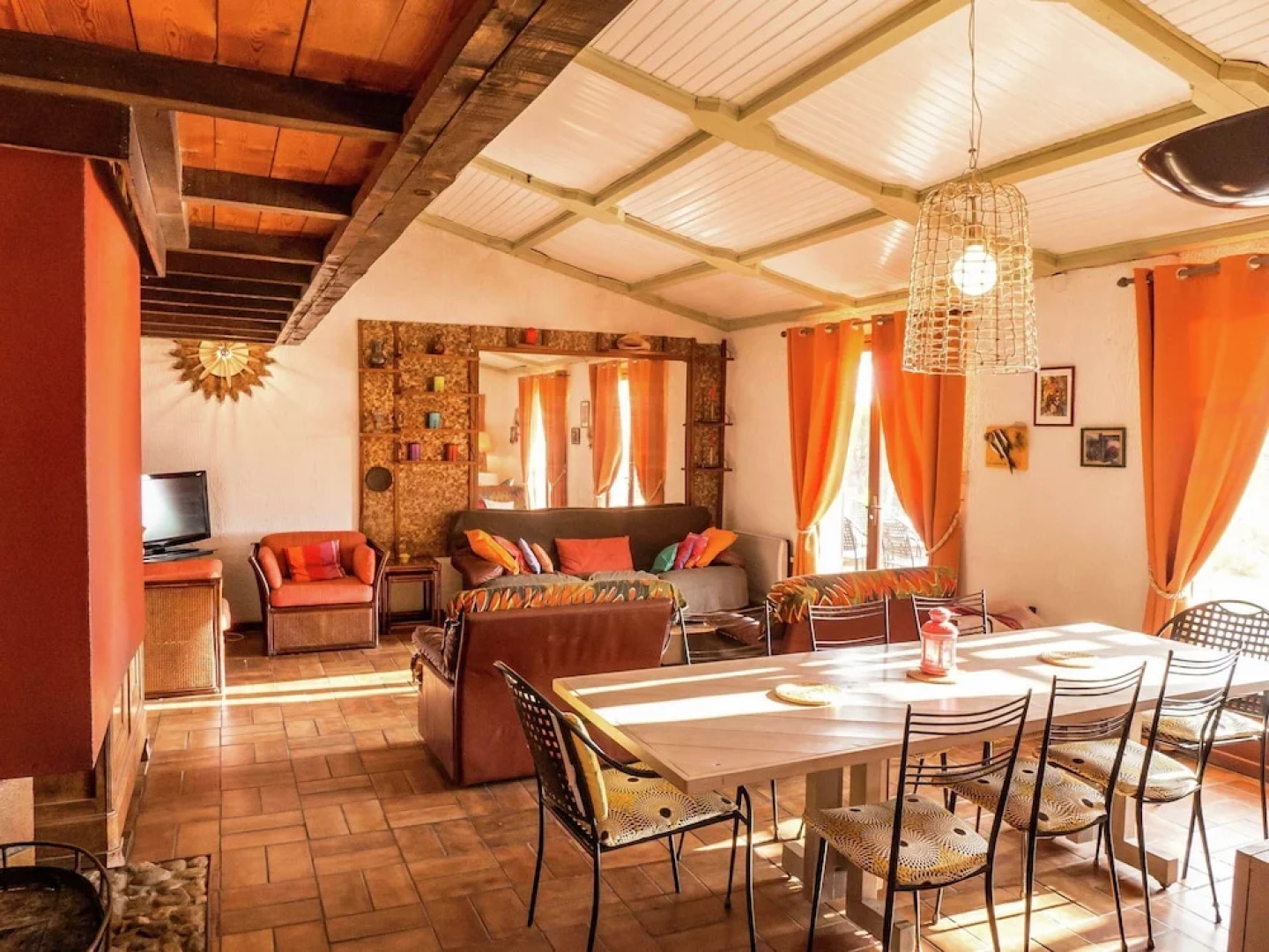 Gorgeous Villa in La Palme With Swimming Pool