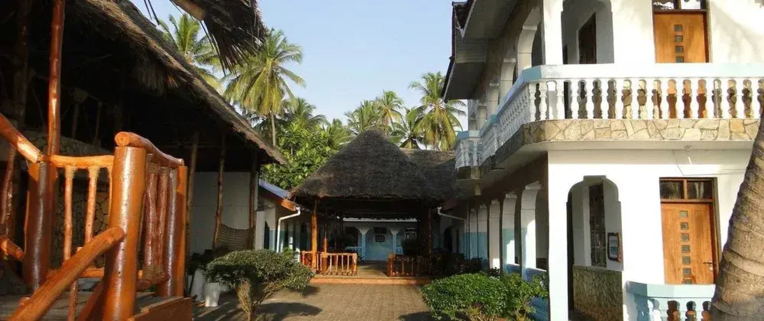 Pwani Silver Sand Beach Hotel