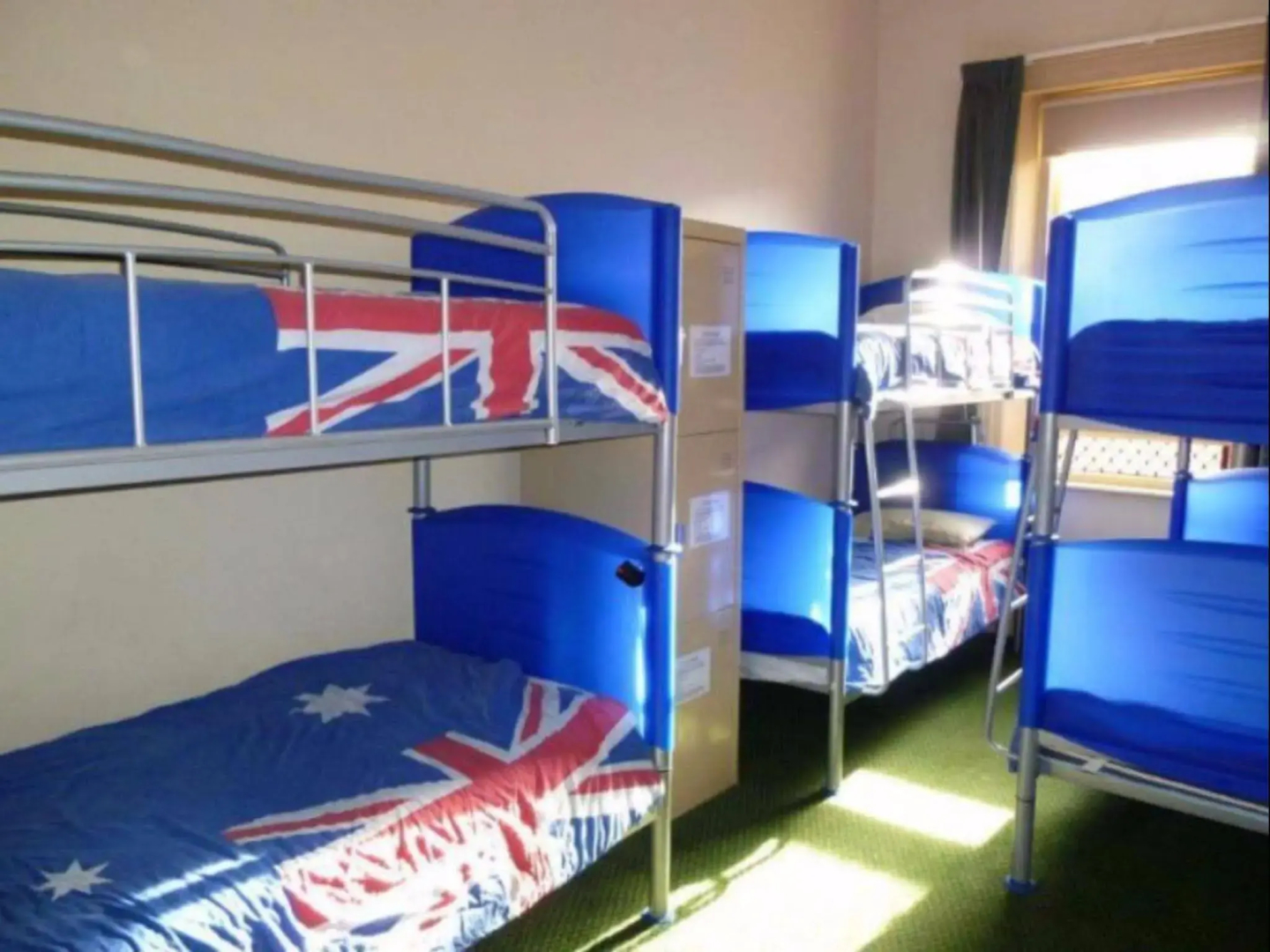Adelaides Shakespeare Backpackers International Hostel