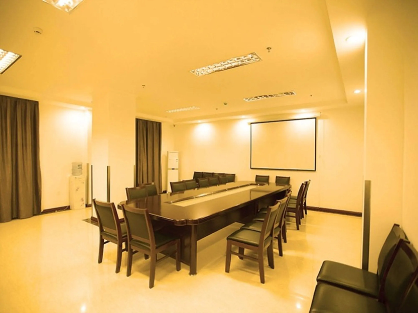 GreenTree Inn Lianyungang Guanyun Bus Station Zhenxing Garden Express Hotel