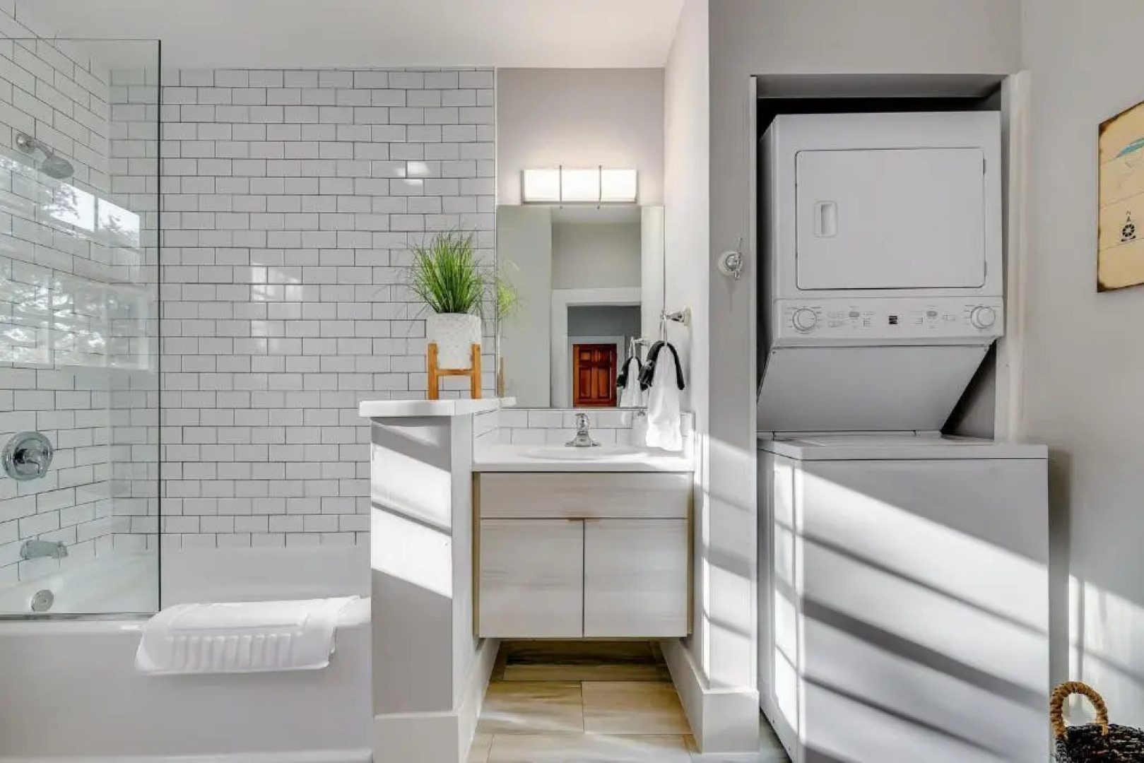 Downtown Marble Falls Boutique House