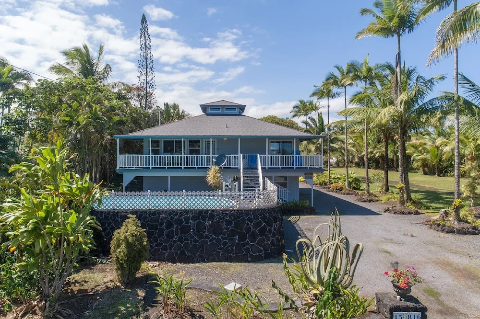 Kaloli Sunrise By The Sea 2 Bedroom Home by Redawning