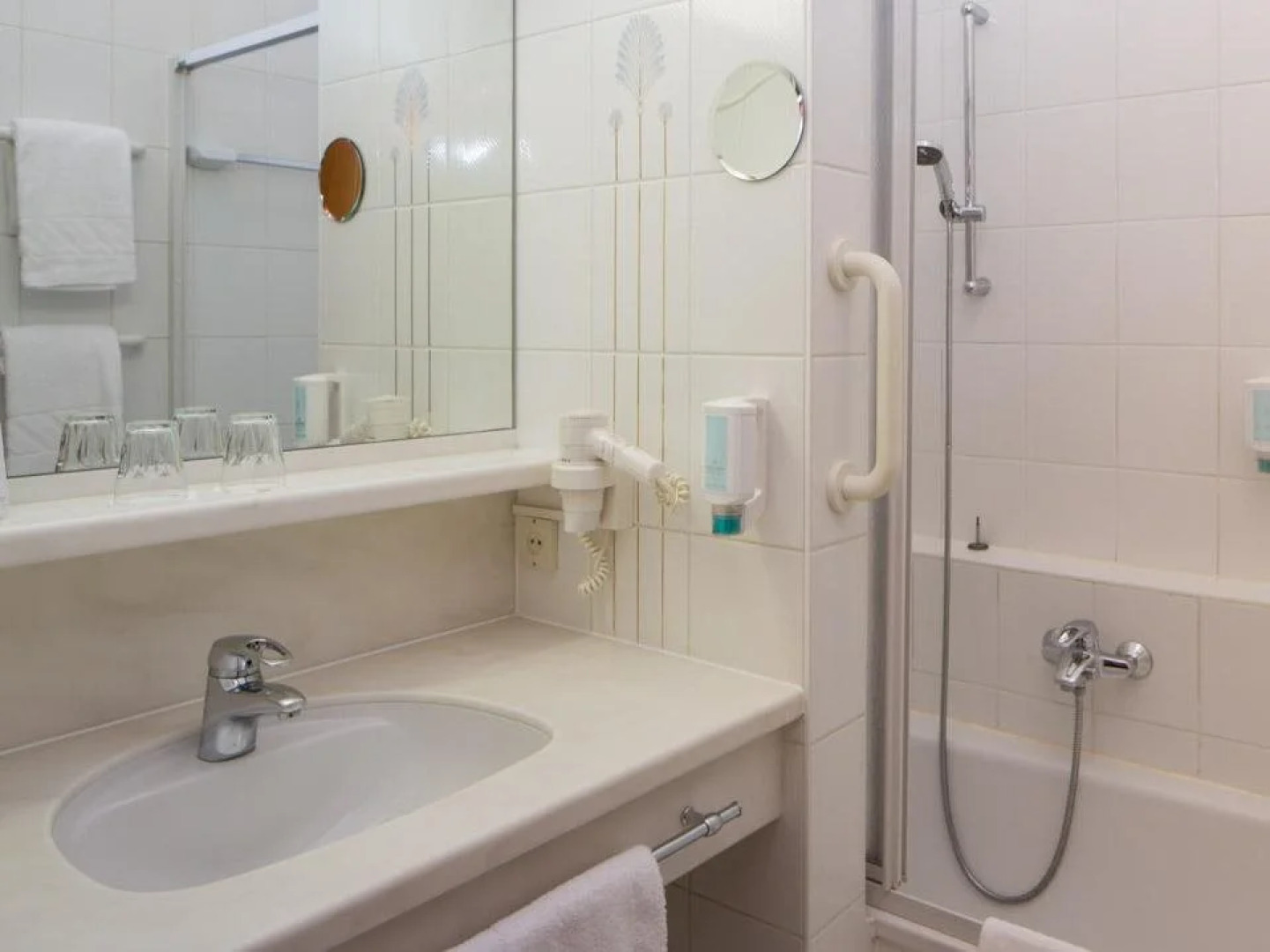 Hb1 Seehotel Böck Brunn