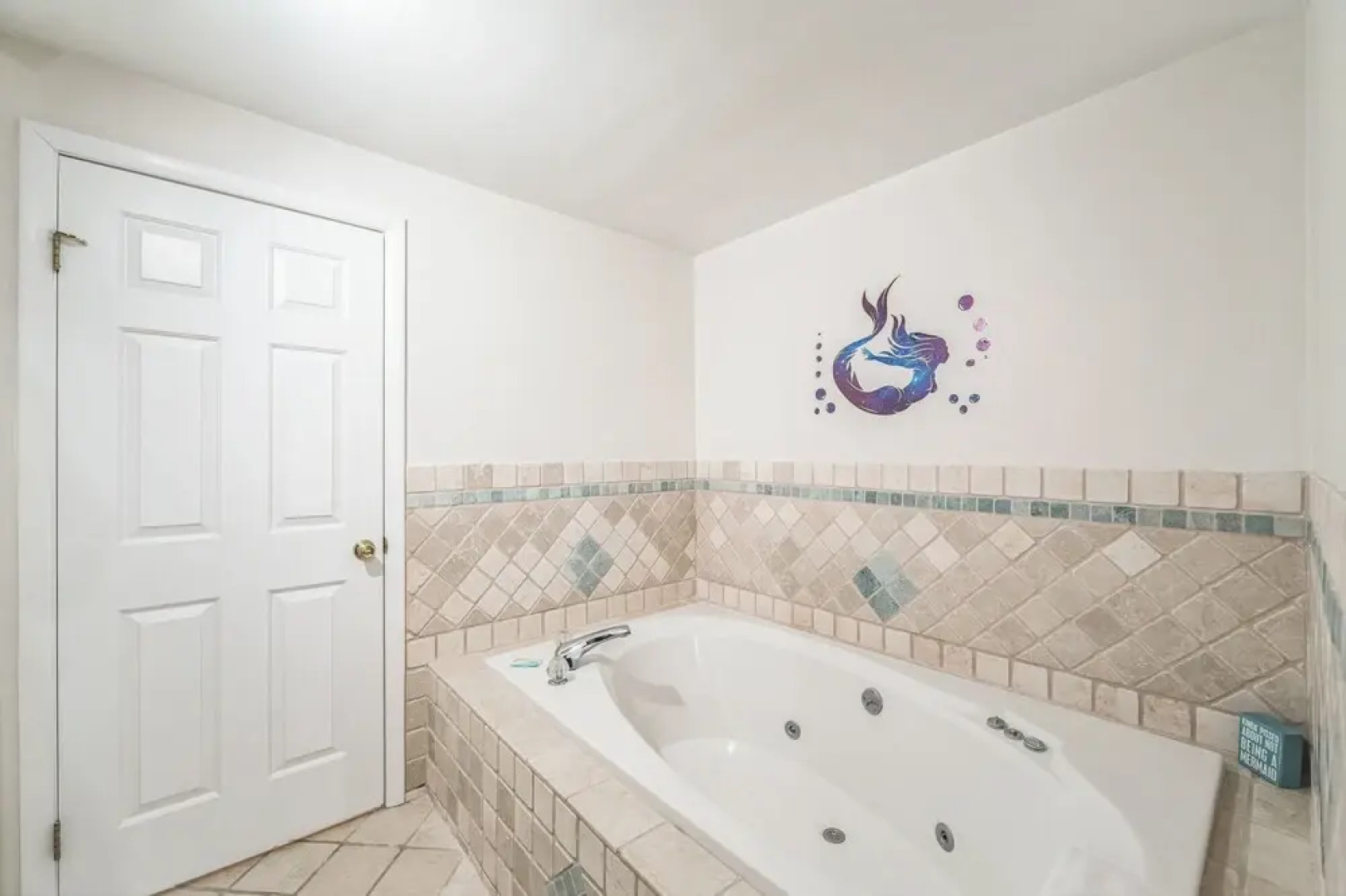 Hudson 76i - A Stylish Mountain Retreat 2 Bedroom Townhouse by The Summit at Gore Mountain