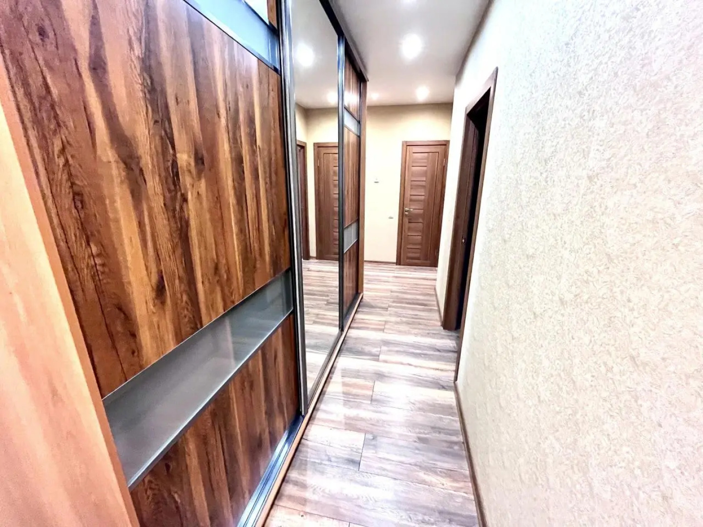 Апартаменты на улице Просвещения 2