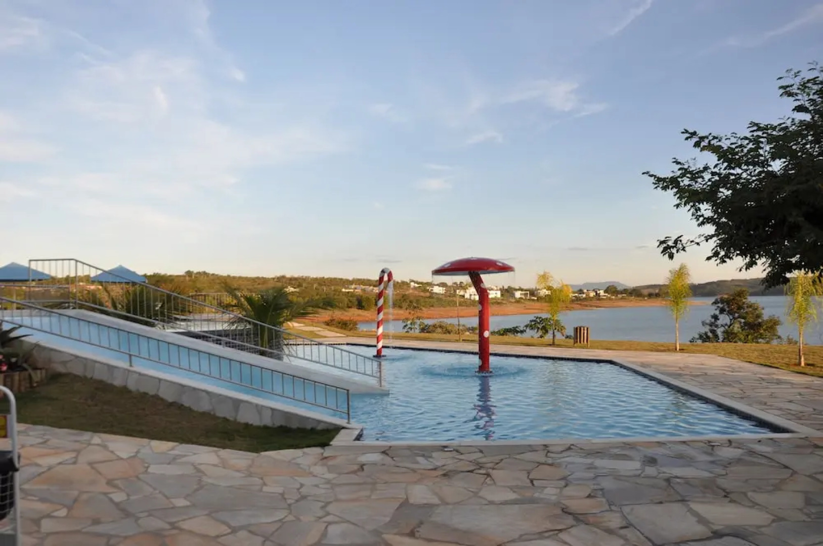 Riviera Capitólio Hotel