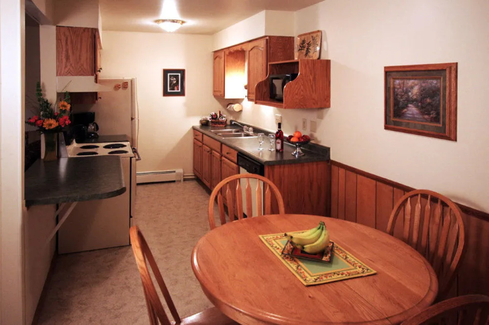 Lake Forest Resort & Club