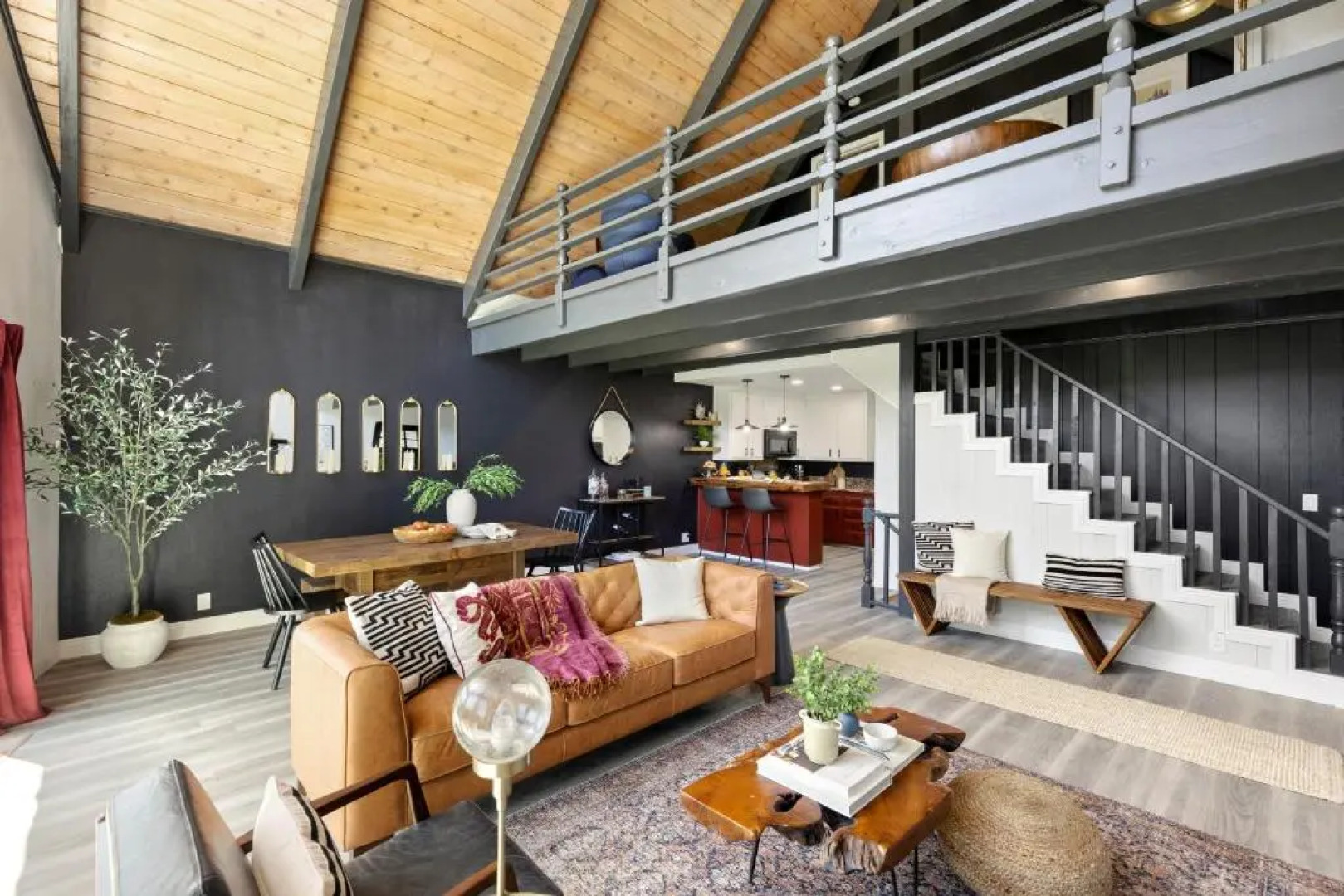 The Matterhorn Manor by Avantstay Harry Potter Inspired A-frame Home w/ Hot Tub & Views