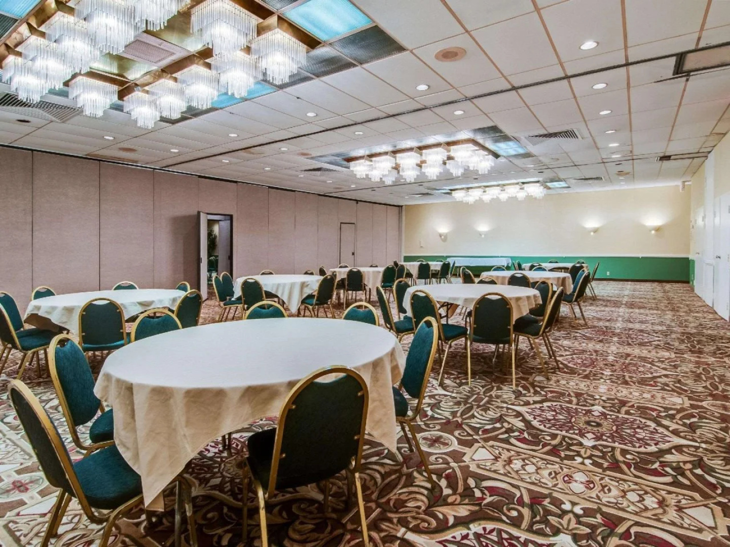 Quality Inn Roanoke Airport