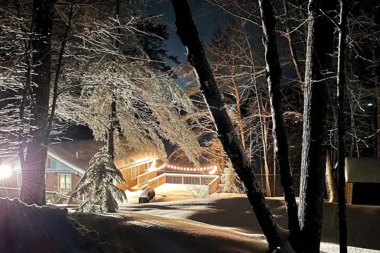 Waterfront Escape w/ Kayak, Paddle Boards, & Sauna