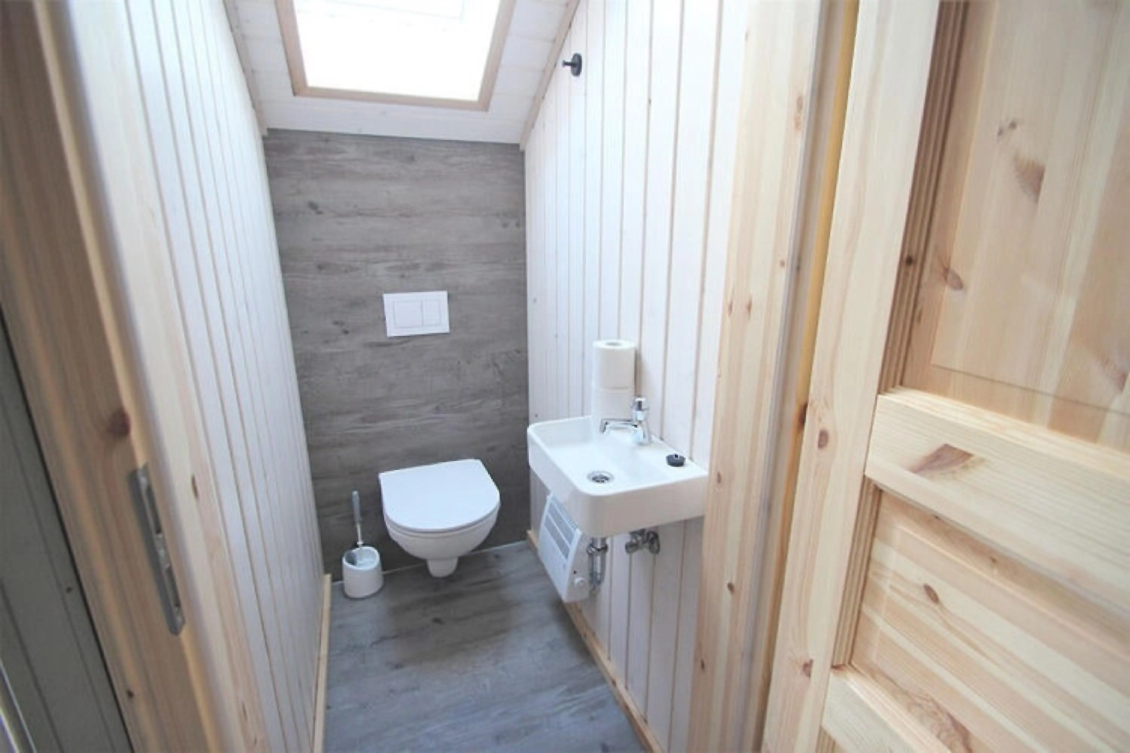 Cottage in Granzow at 500 m From the Lake