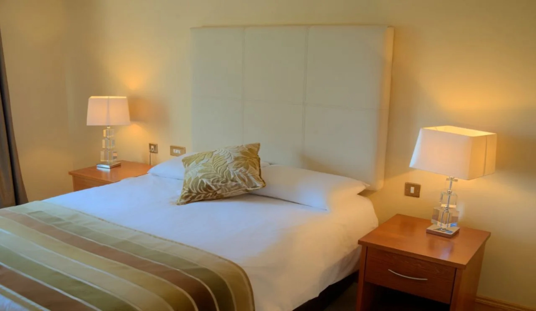 Four Seasons Hotel Carlingford