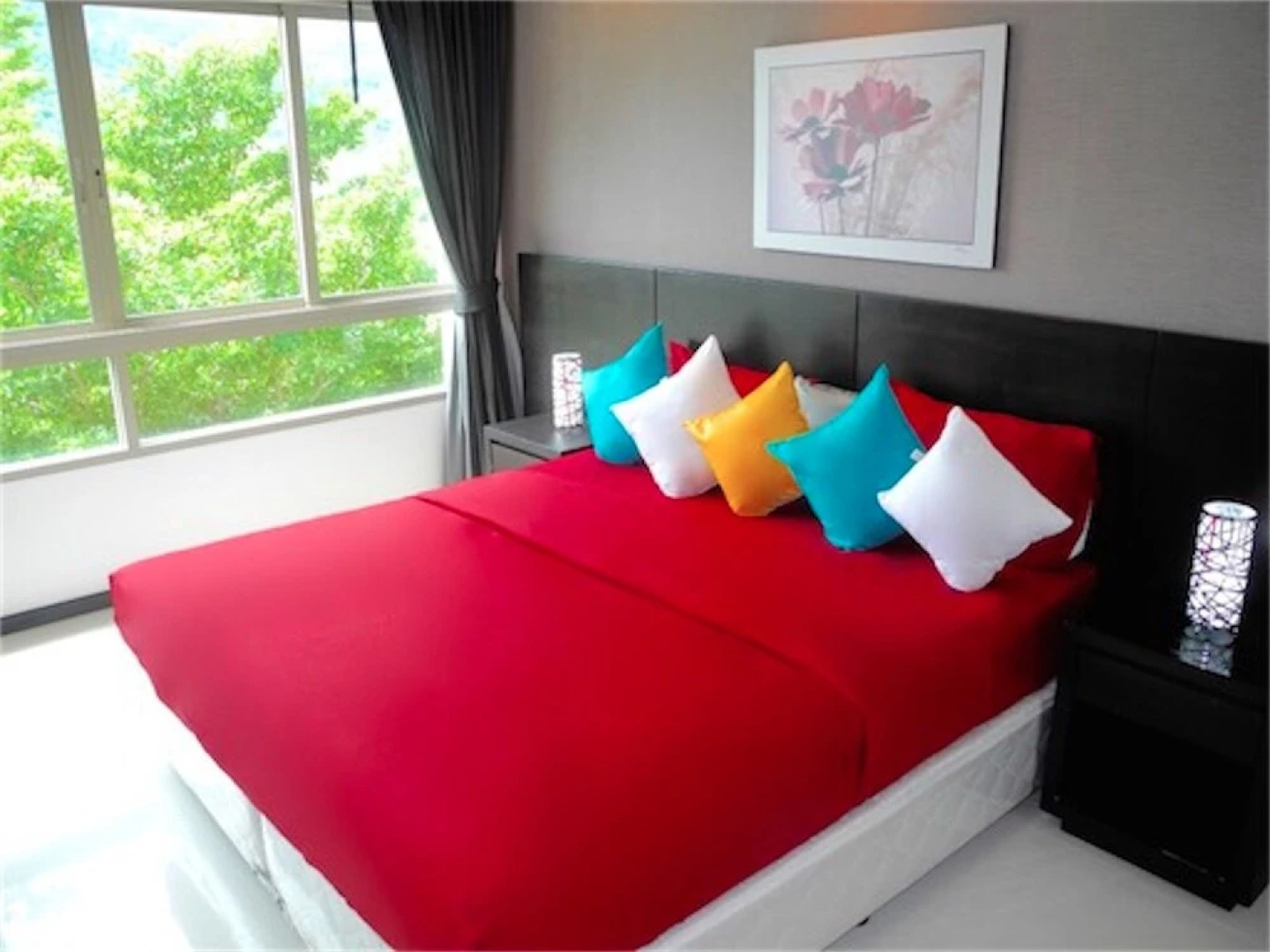 Kamala Regent Modern 2 bedrooms Apartment