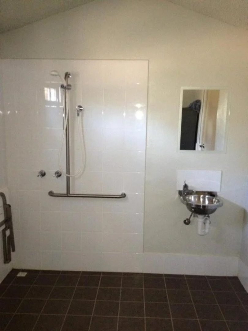 Parndana Hotel Cabins