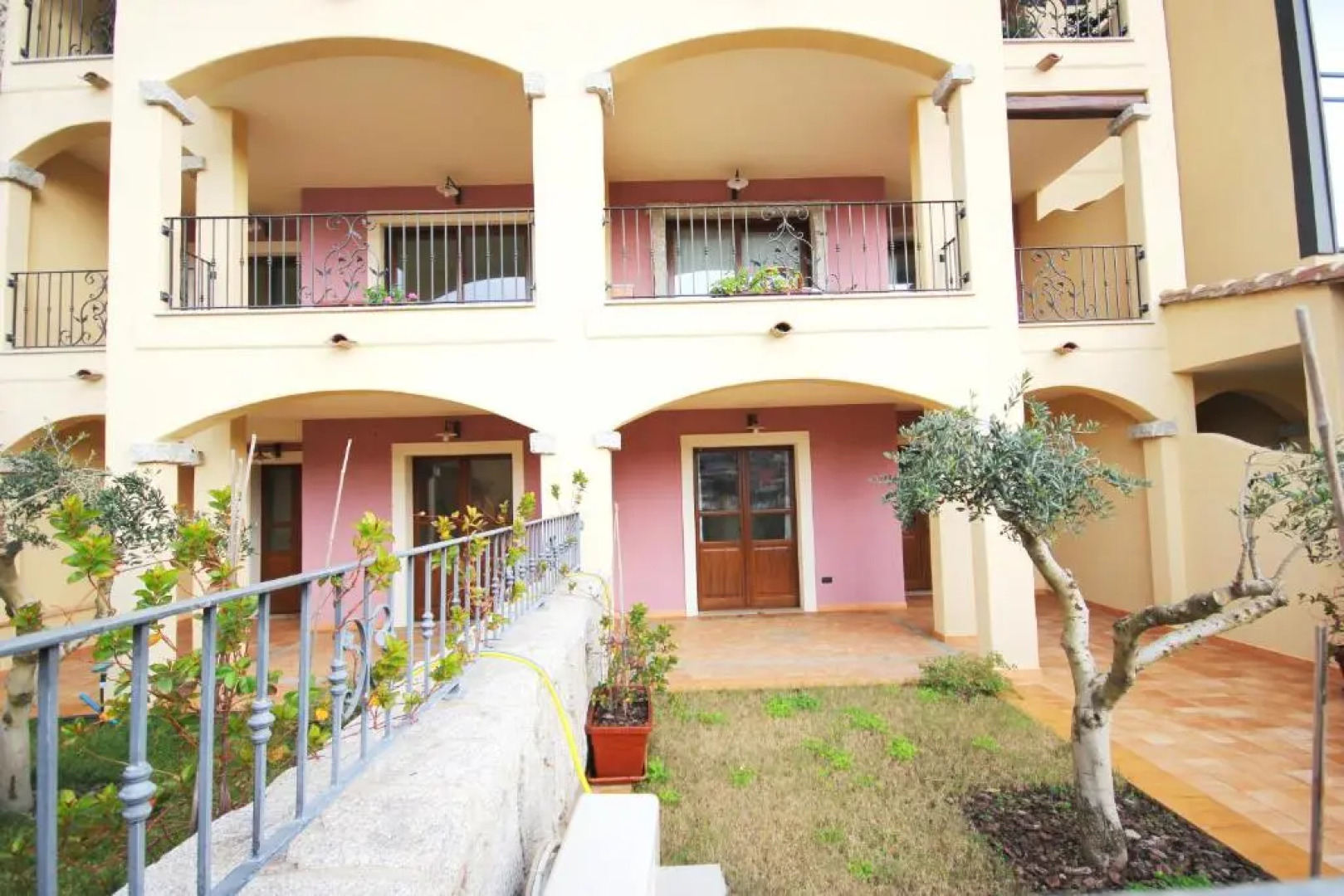 Sa Mirada Apartments