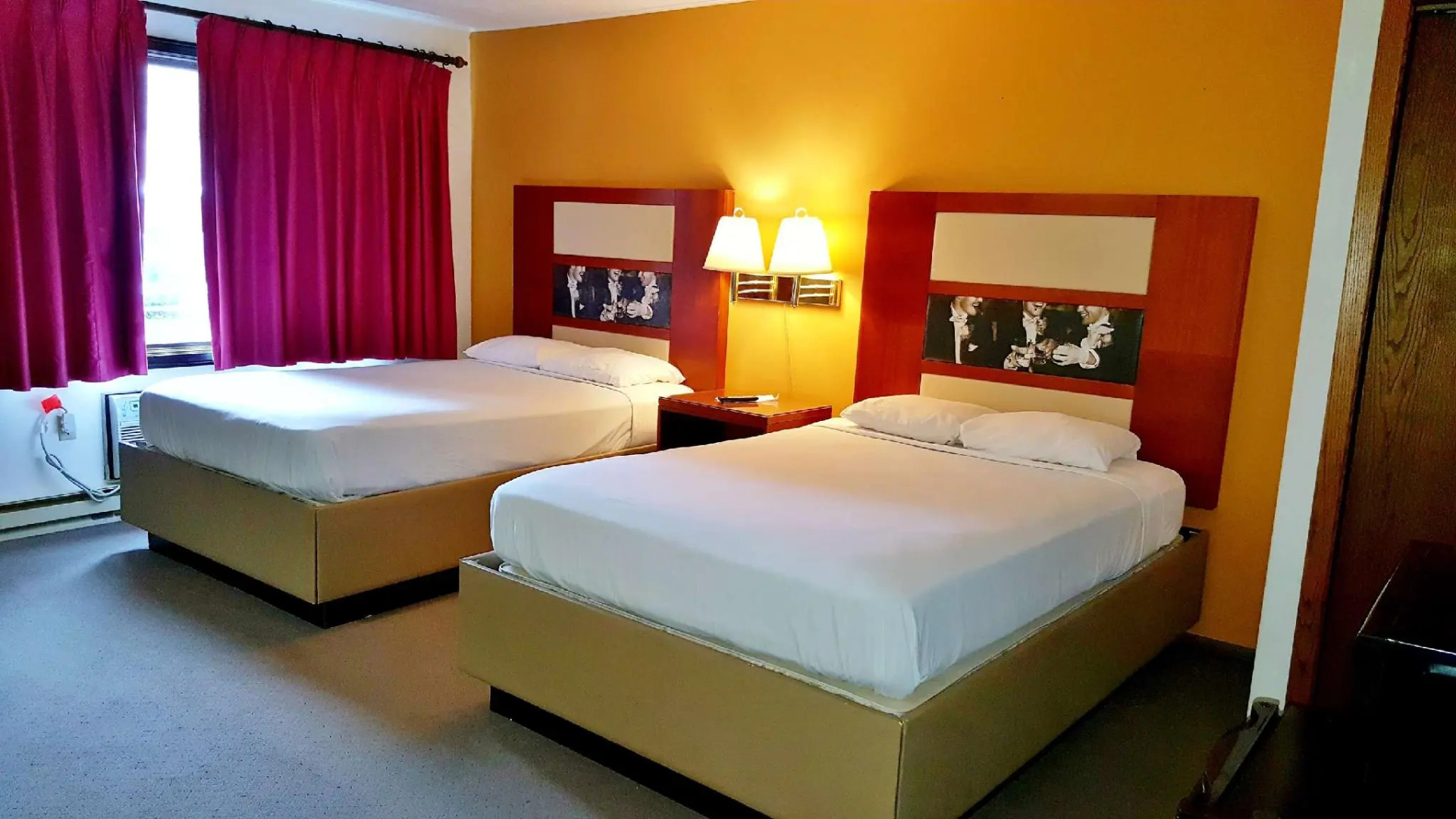 Country Hearth Inn Iron Mountain