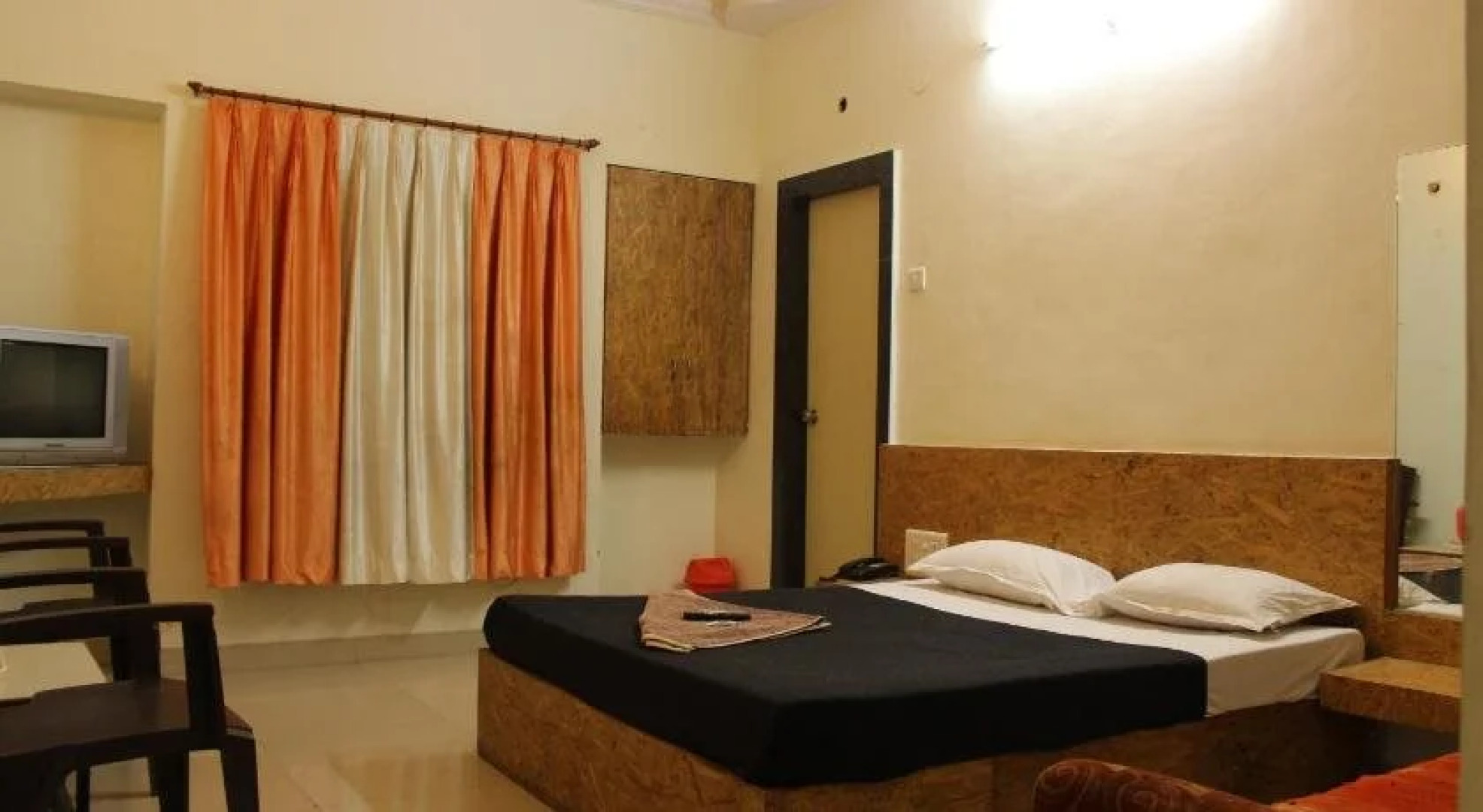 Hotel Laxmibai Palace