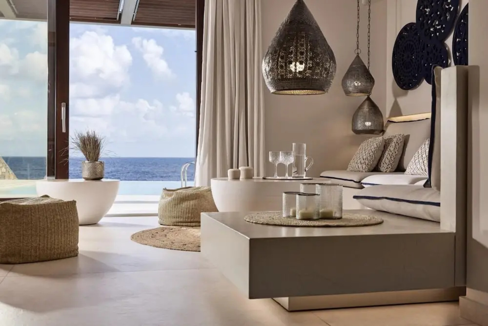 Melitina - Beautiful Waterfront 3 bed Room Villa