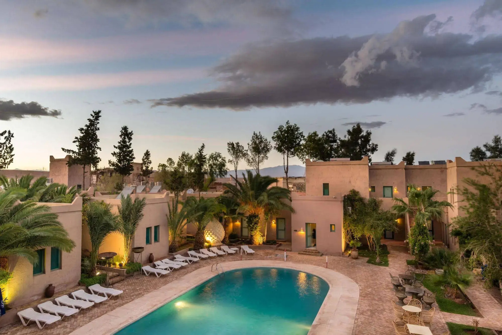 Oscar Hotel by Atlas Studios