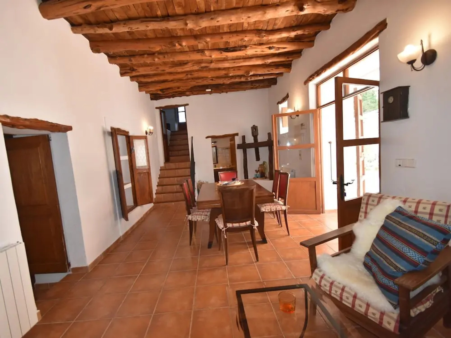 Charming Holiday House Within Walking Distance of Cala Llonga Beach and Village
