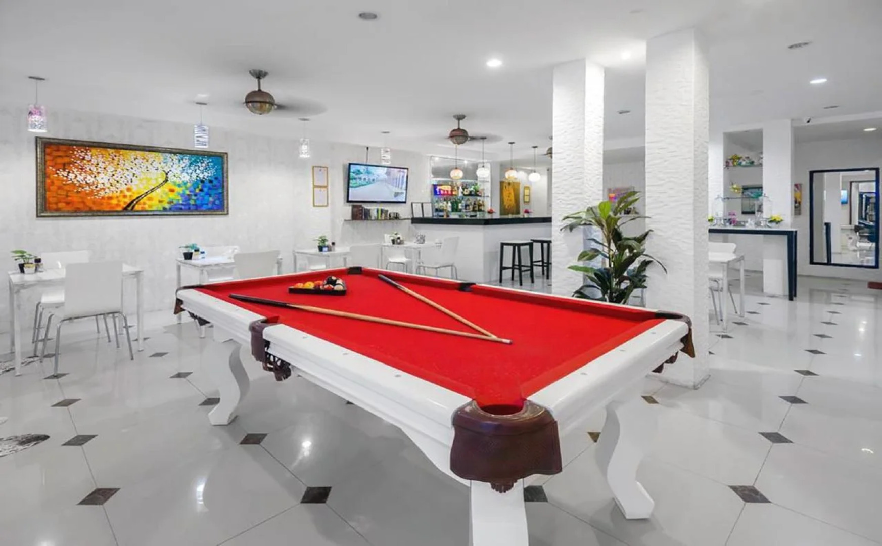 The Shades Boutique Hotel Patong Phuket