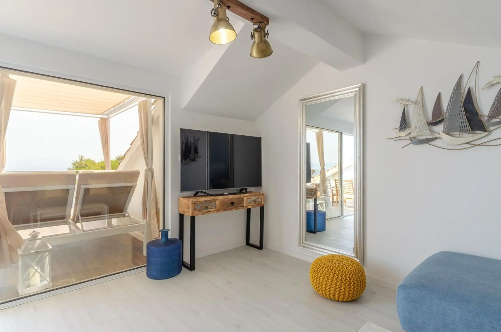 Summer House Bougainvillea by Dubrovnik Colors