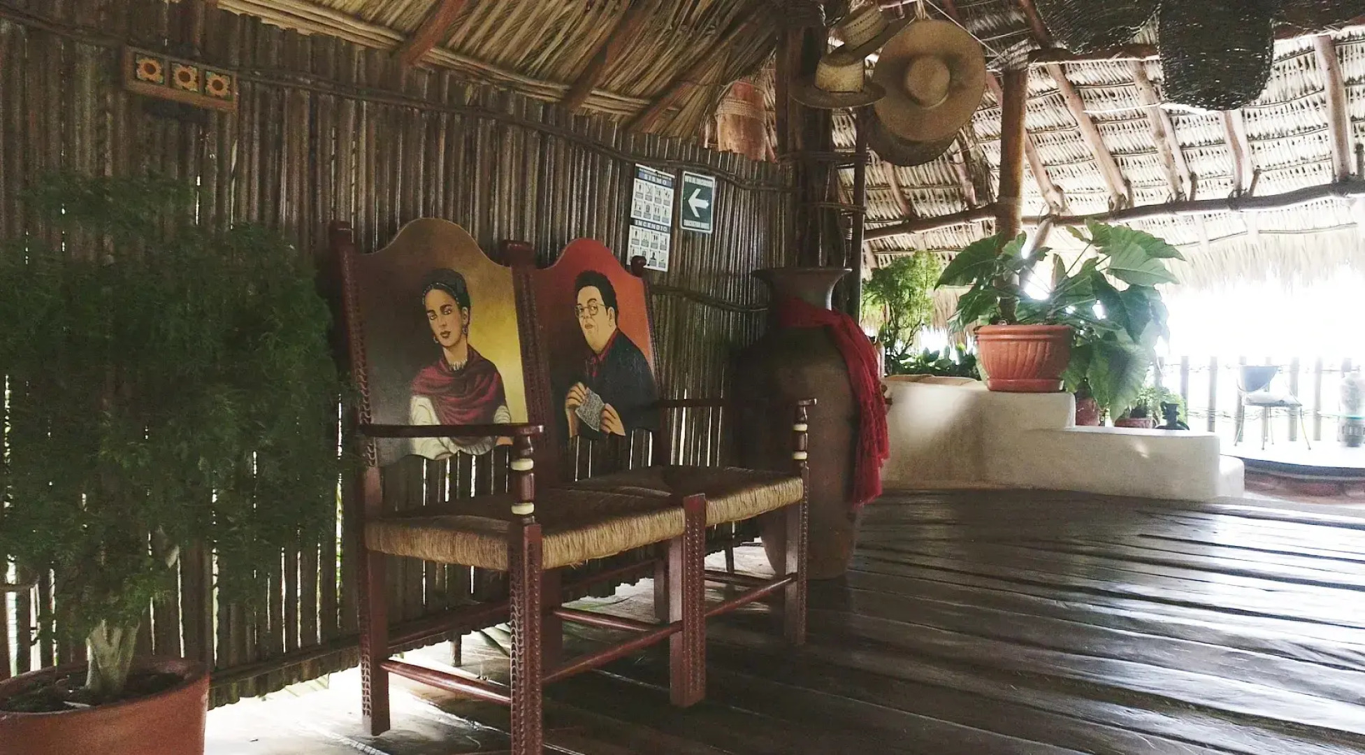 La Villa Luz Adults Only