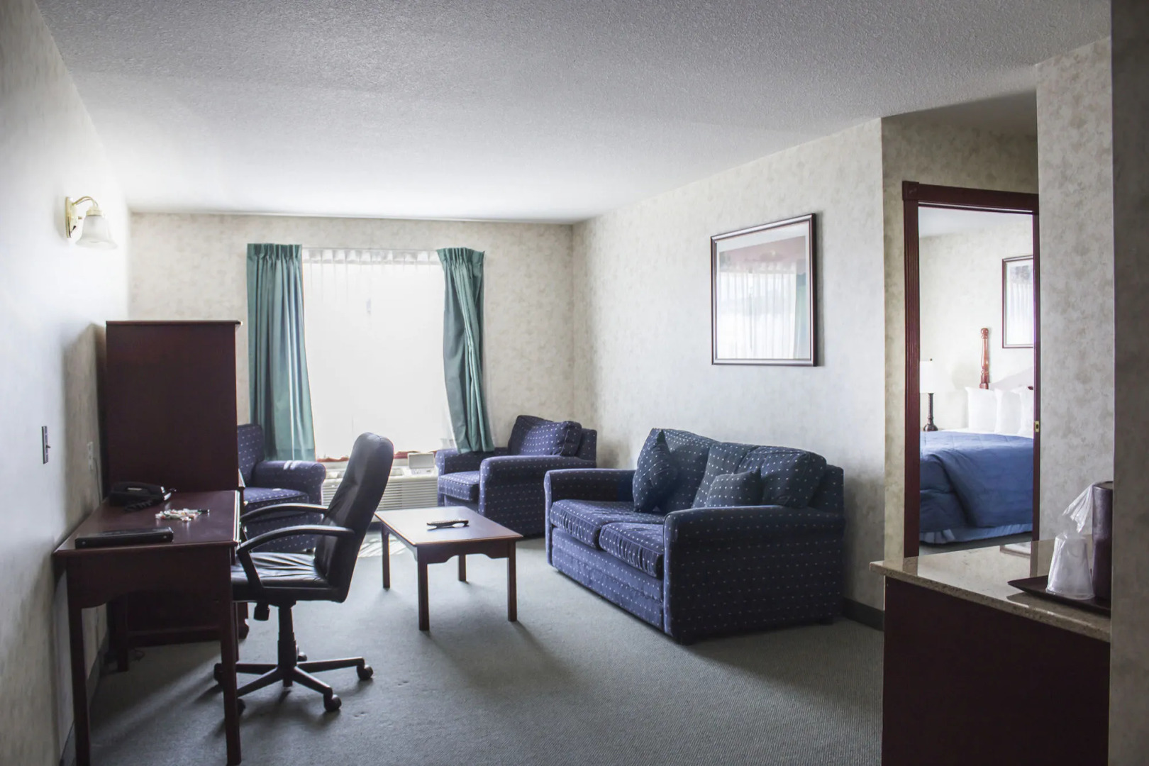 Ramada by Wyndham Nisku Edmonton Airport