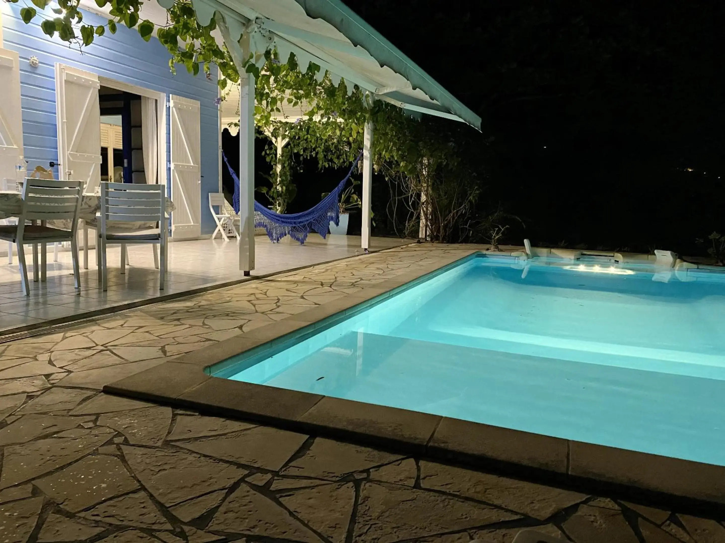 Villa de 2 chambres avec vue sur la mer piscine privee et jacuzzi a Saint Pierre