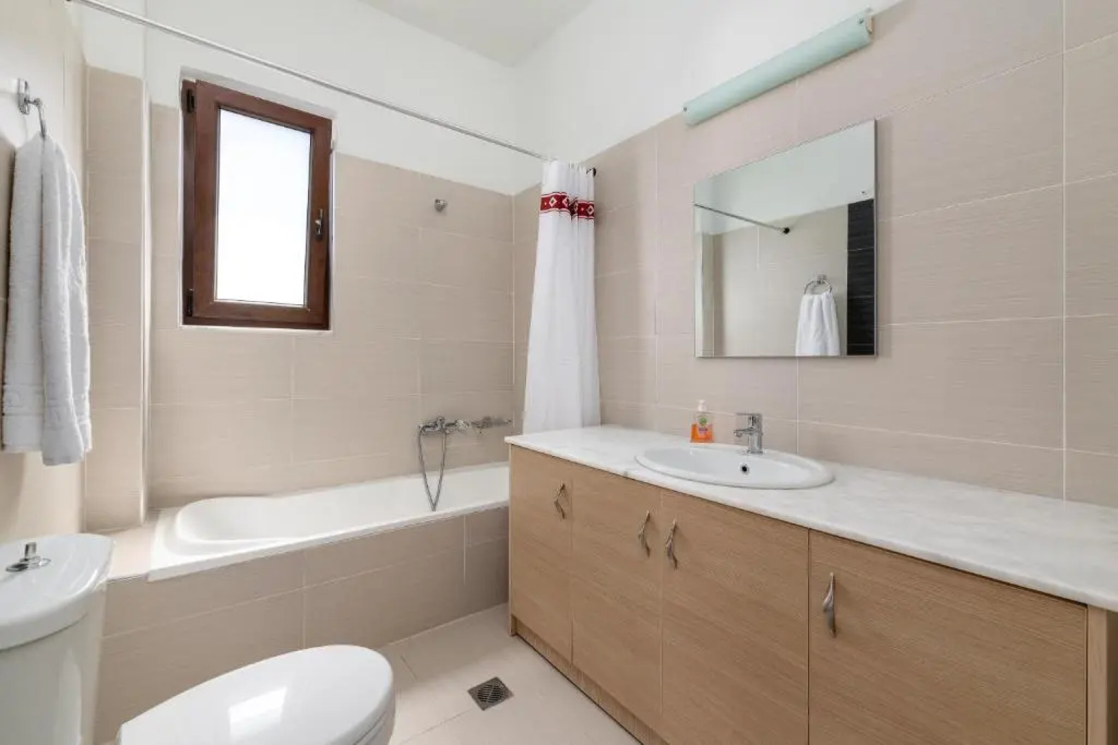 VILLA MARIANI renovated May 2022 ,private pool, sea views , Lindos 10 mins,Beach 3 mins