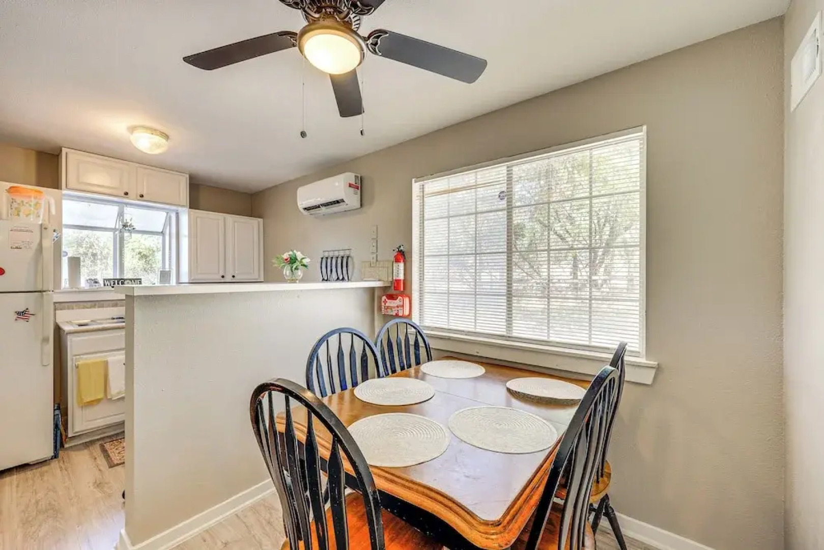 Bandera Carriage House w/ Medina River Access!