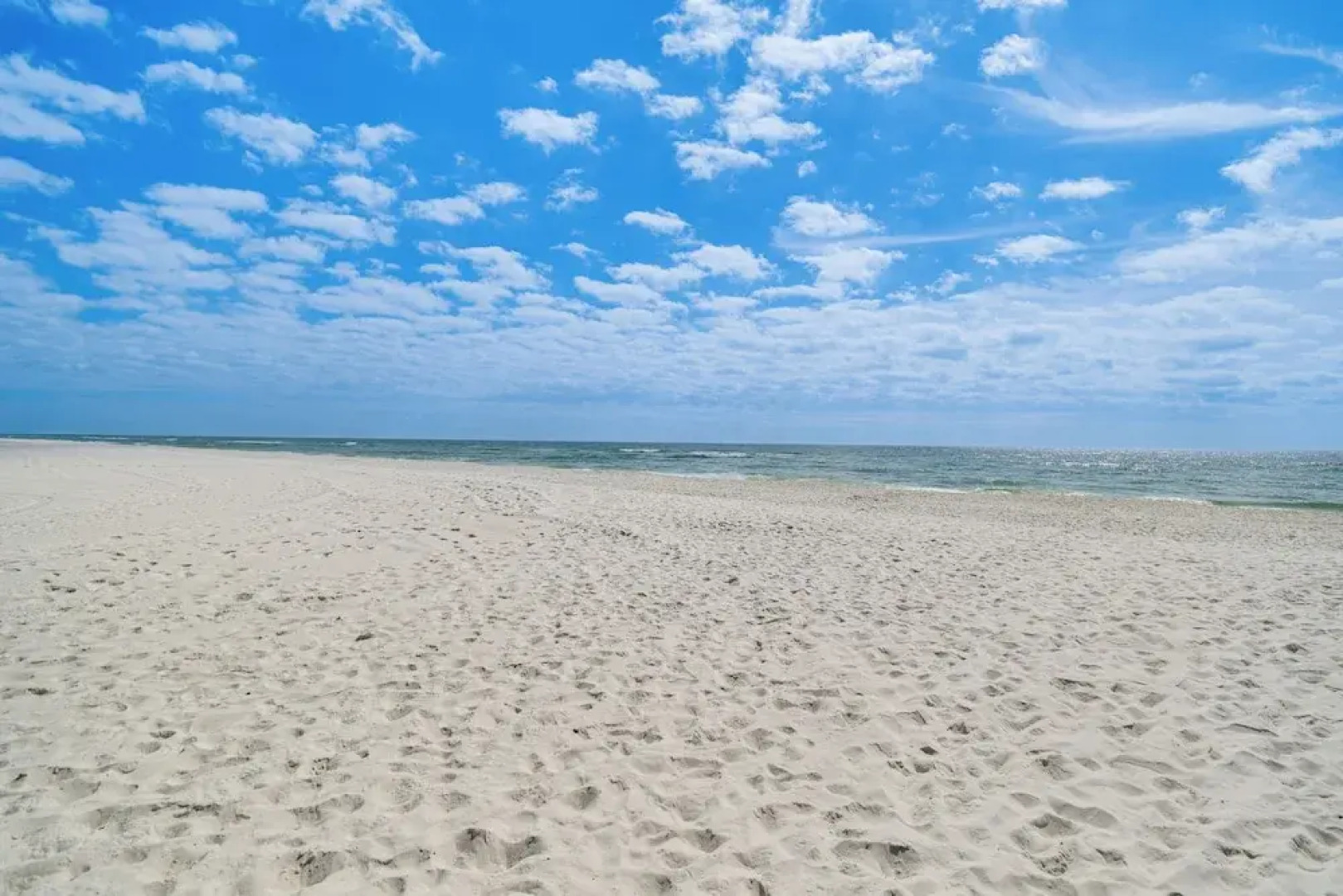 Family-friendly Pensacola Home < 1 Mi to Beach!