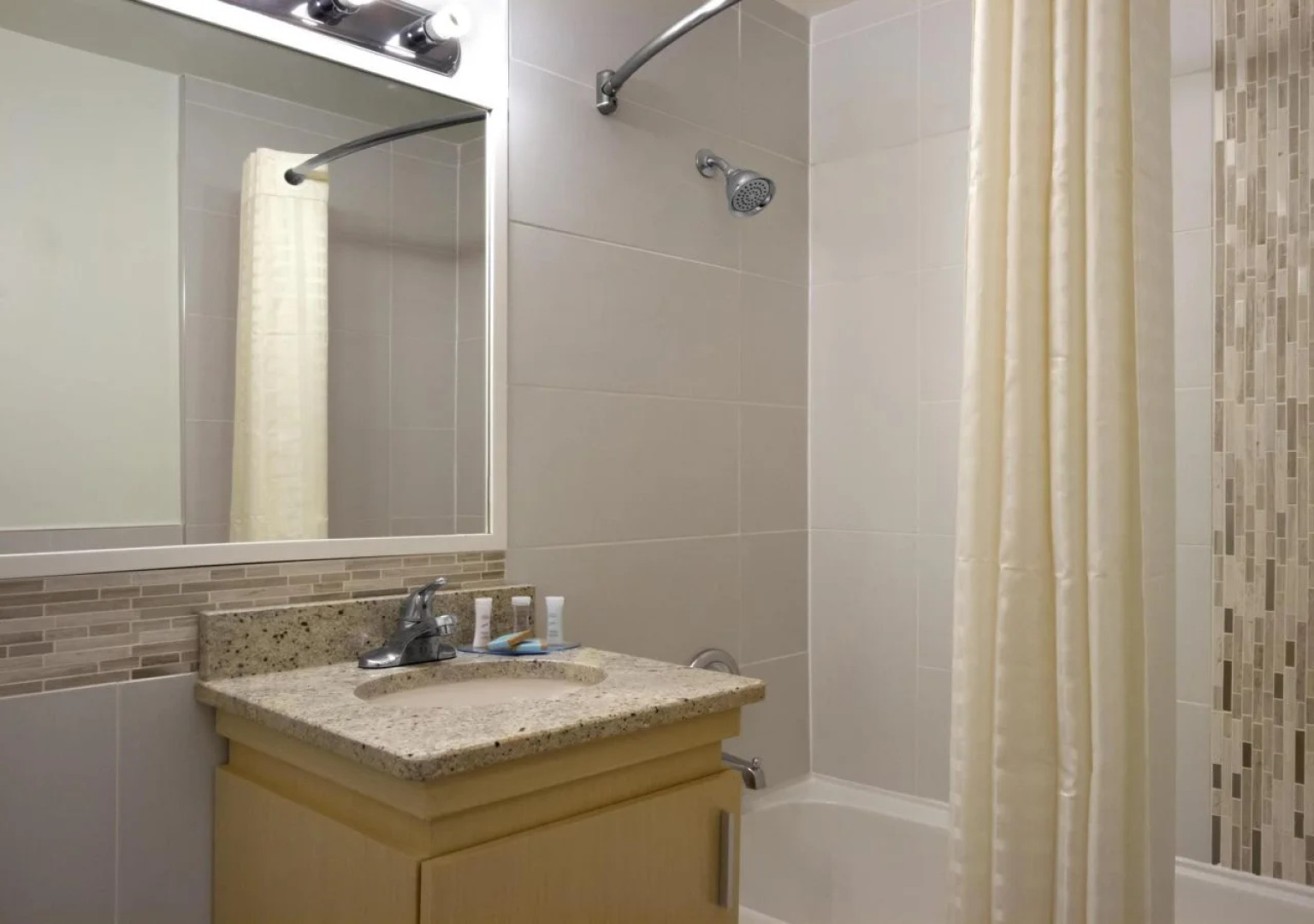 Travelodge Abbotsford