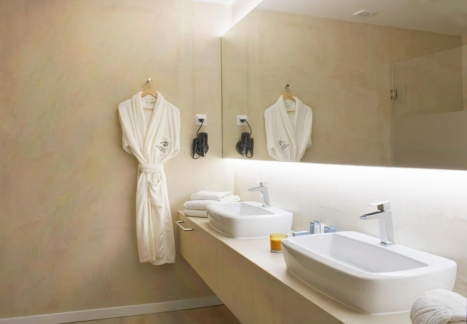 AP Maria Nova Lounge - Adults Friendly