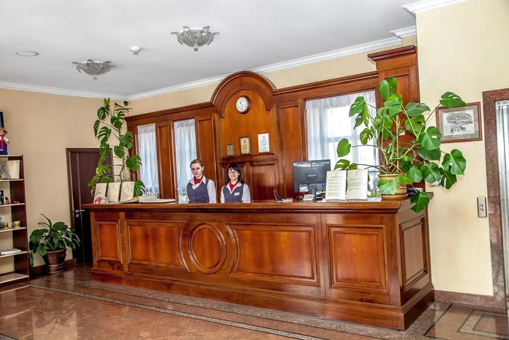 Optima Collection Каменец-Подольский