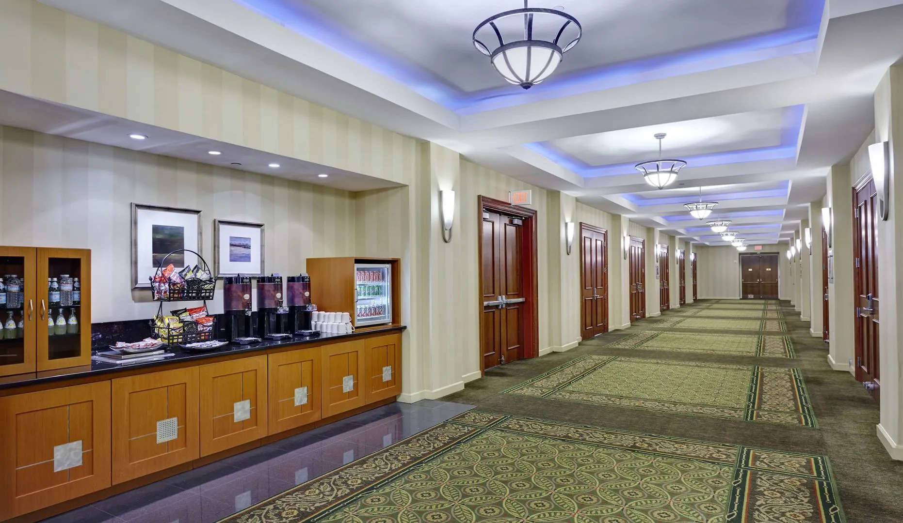 DoubleTree by Hilton Washington DC - Crystal City